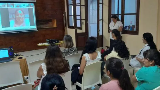 94628-se-realizo-en-oran-una-jornada-sobre-experiencias-y-desafios-en-el-uso-de-telesalud
