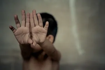 hUofGoHjZ_360x240__1