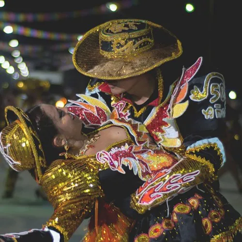 artworks-000480364647-qfqn9m-t500x500