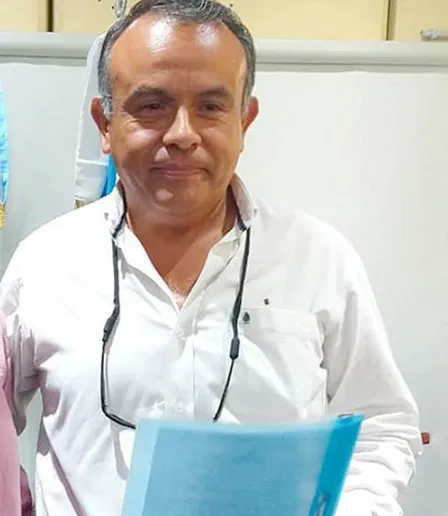 68023-la-ministra-de-salud-puso-en-funciones-al-nuevo-gerente-del-hospital-de-oran~2