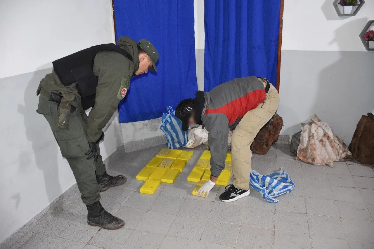 105_kilos_de_cocaina_en_salta_-_4