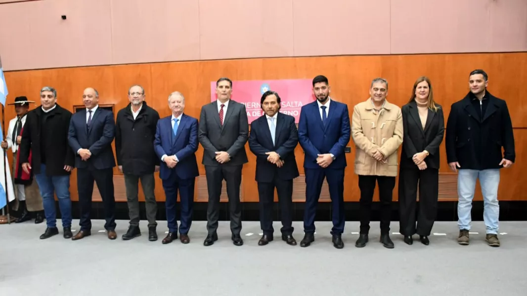 23970-el-gobernador-saenz-tomo-juramento-al-nuevo-ministro-de-seguridad-y-justicia-nicolas-avellaneda