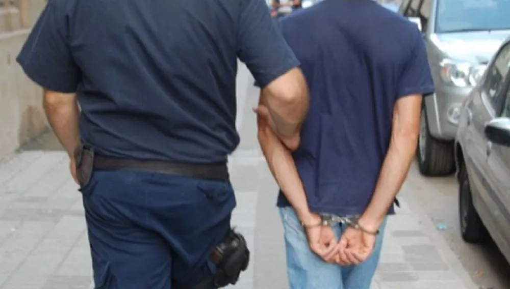 nota-1697788-tres-detenidos-millonario-robo-empleado-oran-1045966