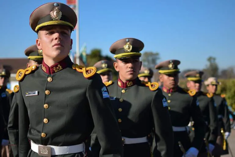 e53e70365d51081c22c1d8f970c43d59_Generic