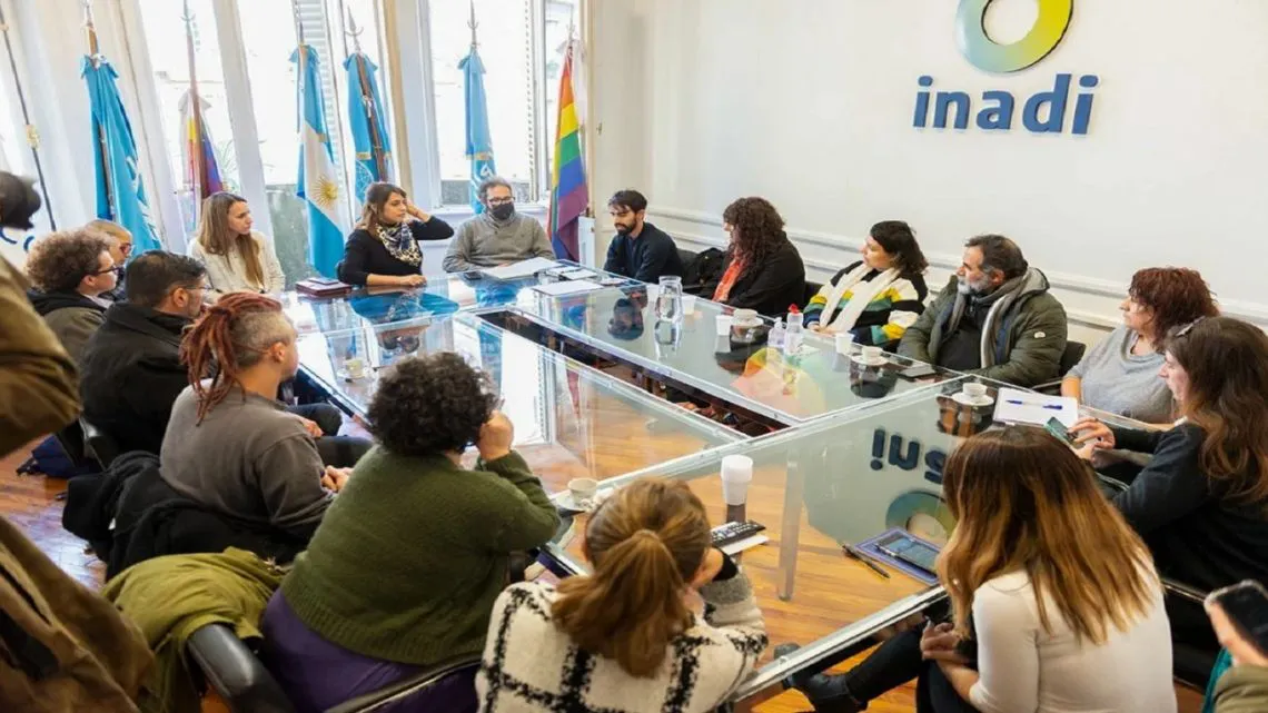 inadi-1776681