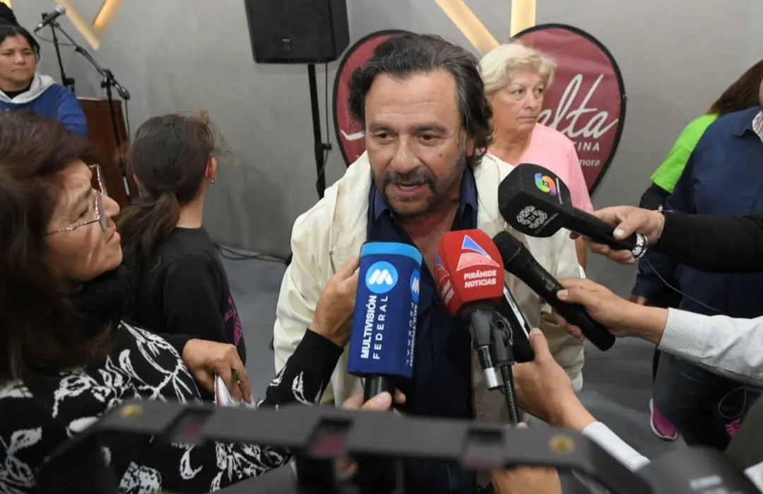 Screenshot_20250829_201317_Facebook