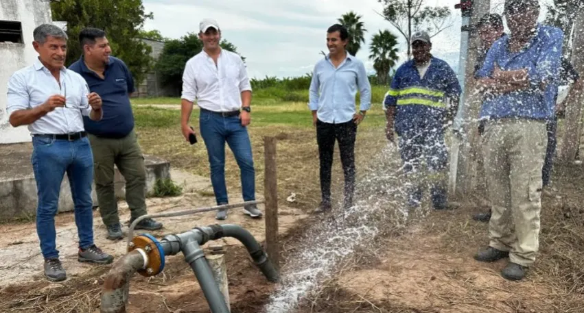 multimedia.normal.9b467356290098dd.cG96byBhZ3VhX25vcm1hbC53ZWJw