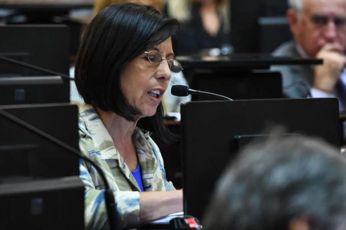 8caa07e2-53b8-4af8-b5d7-936c712a9aab