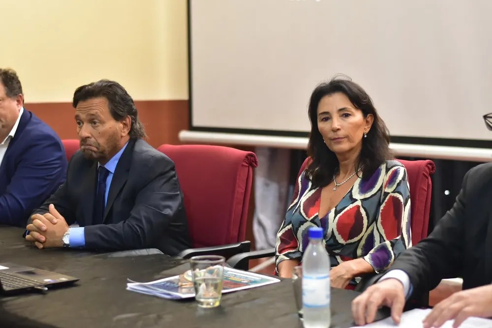 521d016b-4def-4885-945e-ce3dd4dcabdb