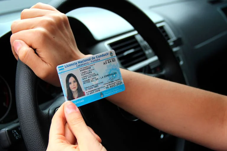 la-licencia-de-conducir-ya-se-puede-tramitar-en-554MYE4CNRE4FFMVV2HIK6CDAA