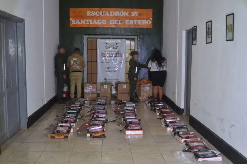 en-santiago-del-estero-secuestramos-cocaina-oculta-en-anafes-de-cocina-2