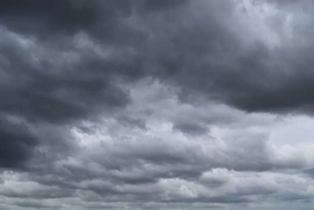103119-se-mantiene-el-alerta-por-tormentas-para-la-noche-de-este-viernes