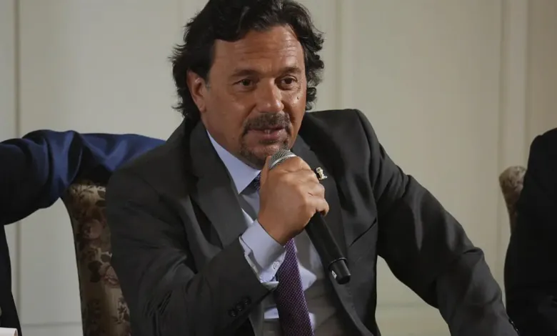 Gustavo-Saenz-6-780x470