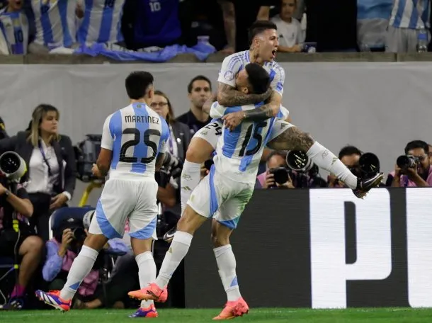 seleccion-argentina-festejojpg