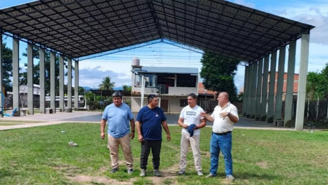 107871-provincia-y-municipio-proyectan-nuevas-obras-para-fortalecer-el-deporte-en-aguas-blancas