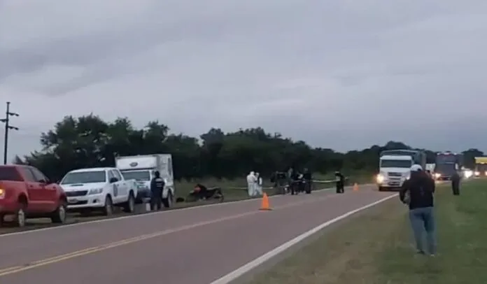 encuentran-dos-hombres-sin-vida-uno-de-ellos-con-un-tiro-en-la-cabeza-696x406