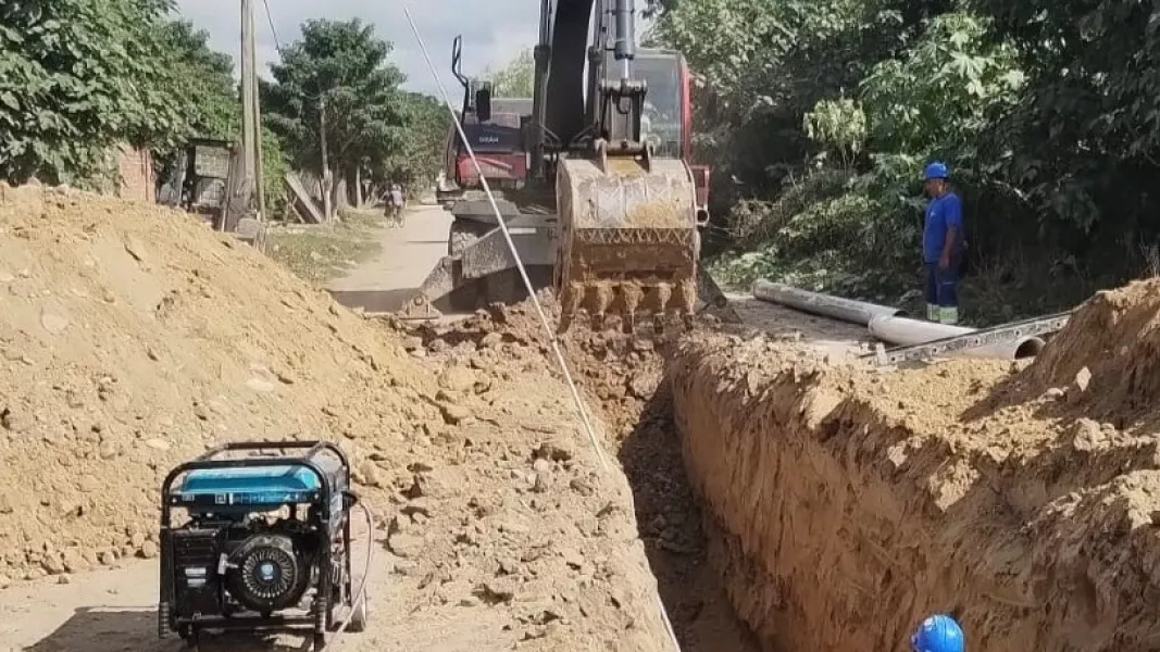 107666-aguas-del-norte-concluyo-la-ampliacion-de-la-colectora-maxima-en-oran-y-normalizo-el-servicio-en-la-zona-sur