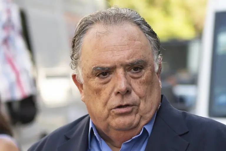 DiputadoOficialista
