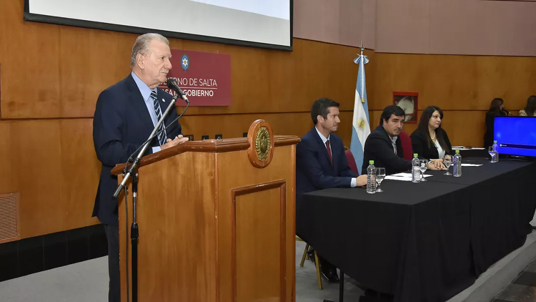 100557-nueva-plataforma-virtual-de-oferta-y-demanda-laboral-para-el-sector-minero